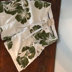 Men’s Swim Trunks